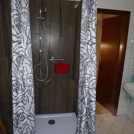 Appartement Haus Mit Den Blumen Sebnitz